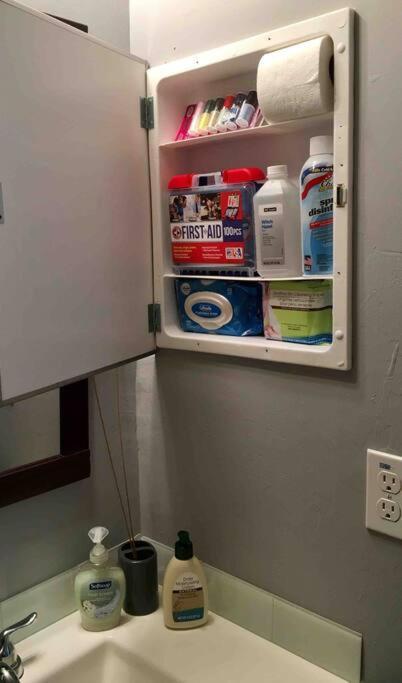 Debbie'S 3-Bedroom Apartment In A Duplex Cape Coral Esterno foto